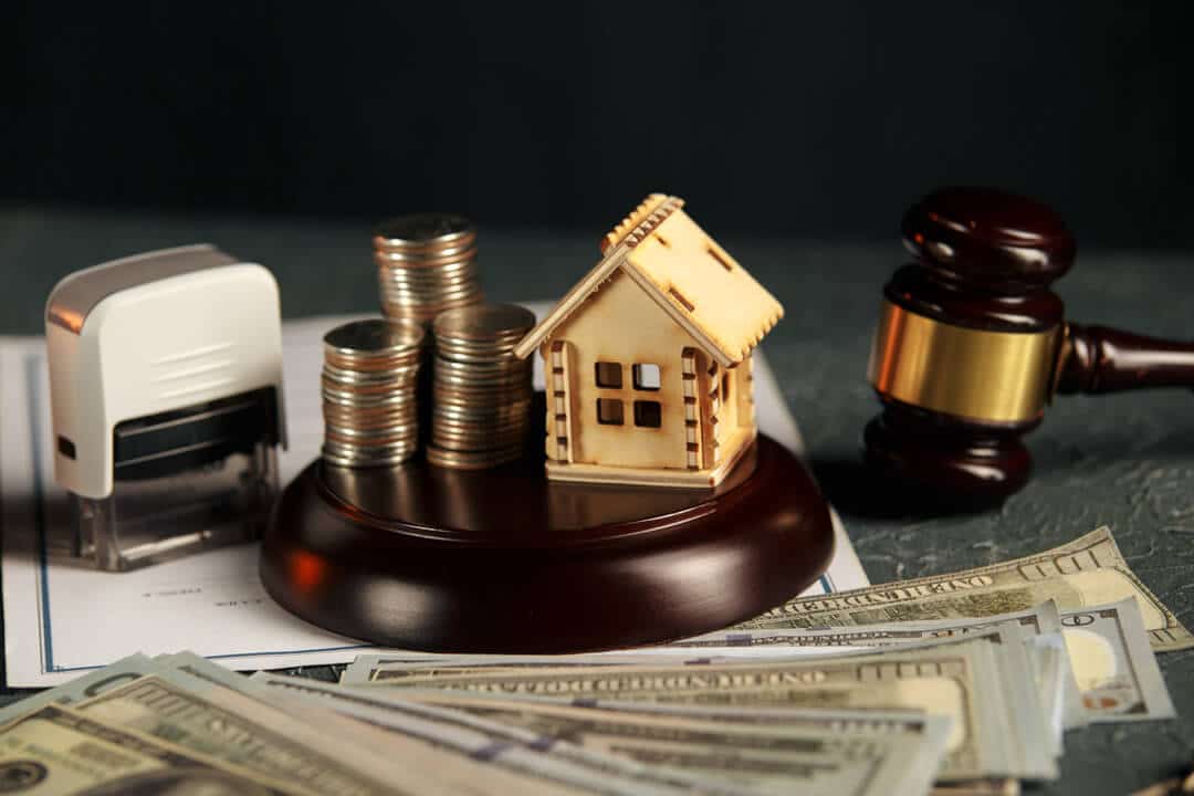 What is the Difference between a Property Lien and a Judgment Lien?