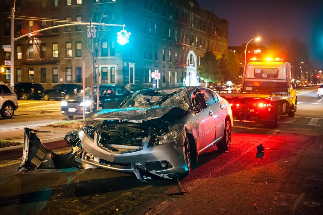 5 Tips for Dealing with Insurance Companies after a Car Accident